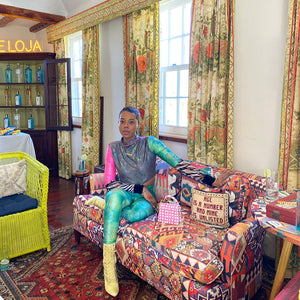 Fashion in Bermuda: Fashionista Keeping it Social